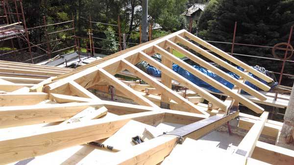 rifacimento del tetto in legno