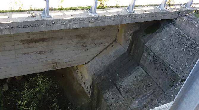 viadotto strallato carpineto  I: Particolare sistema fondale