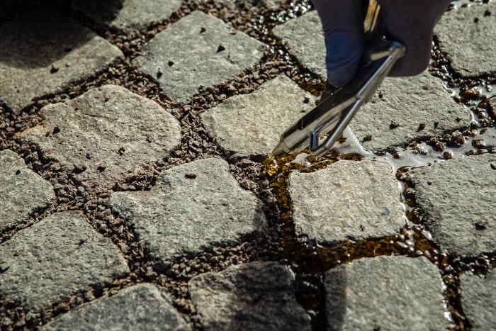 Mapestone Joint, resina poliuretanica per fughe pavimentazioni in pietra