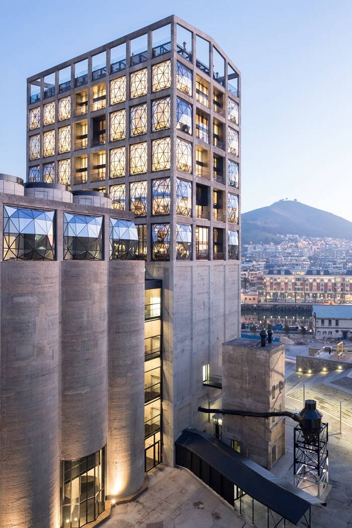 11-mocaa-heatherwick.jpg