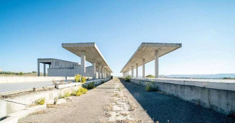 Stazione La Martella, Matera (credit: Alterazioni Video).