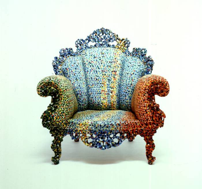 1-poltrona-di-proust_alessandro_mendini_phcredit_carlo_lavatori.jpg