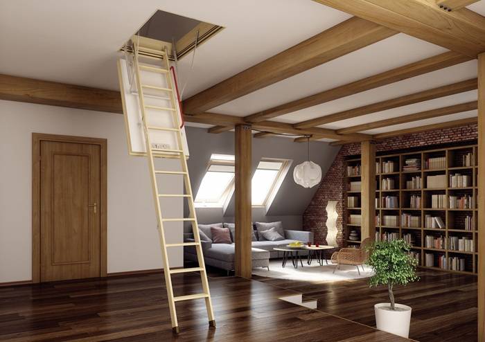 Scala retrattile LWT ideale per accedere spazi mansardati non abitati di edifici passivi.