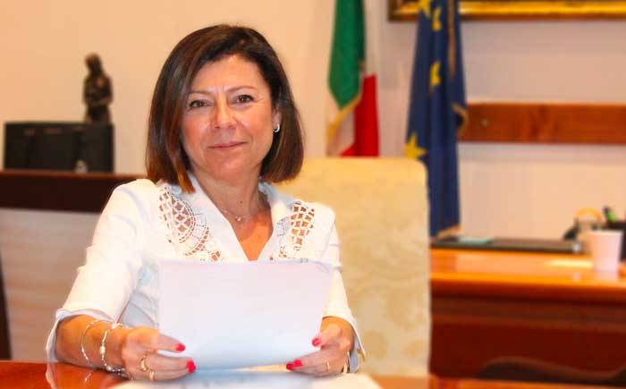 ministro-paola-de-micheli-700.jpg