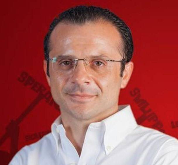 de-luca-3.jpg