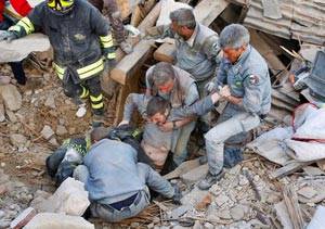 Salvataggio persone Amatrice