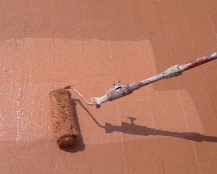 Impermeabilizzazione con la membrana liquida Aquaflex Roof di Mapei