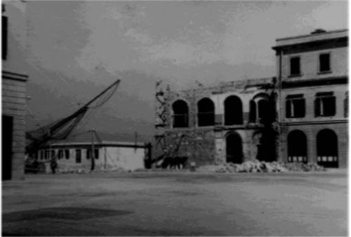 Foto storica scattata durante l’edificazione.