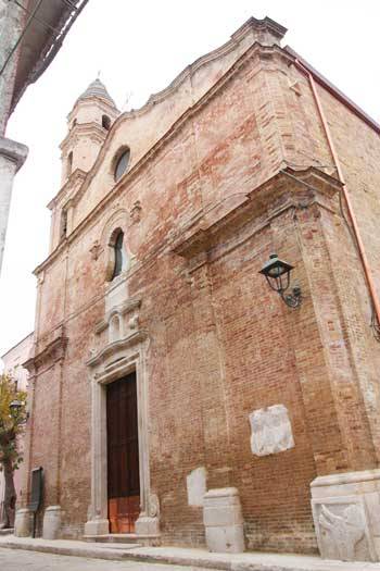 immagine della facciata della chiesa san nicola