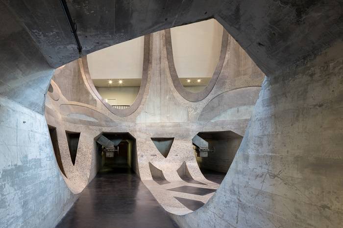 8-mocaa-heatherwick.jpg