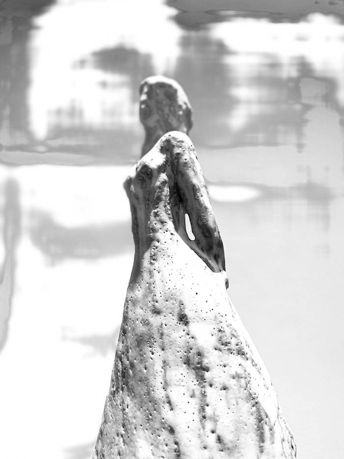 scultura di ceramica di Marina Fabbri