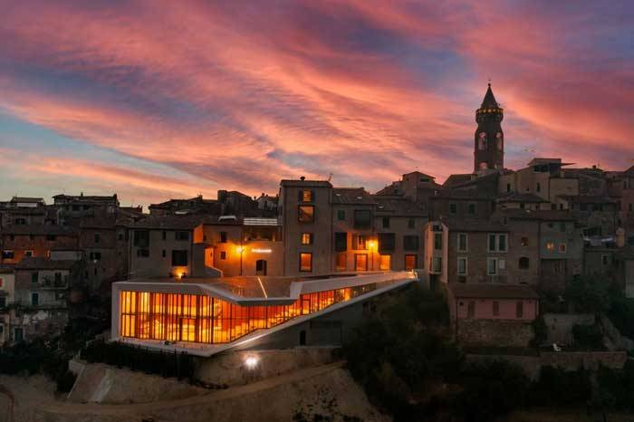 Palazzo senza Tempo di Peccioli - Design MC A - Mario Cucinella Architects