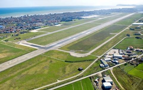 aeroporto-fellini---vista-area.jpg