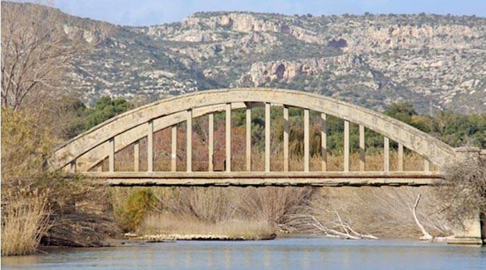  il ponte ad arco in c.a. sul fiume Cassibile