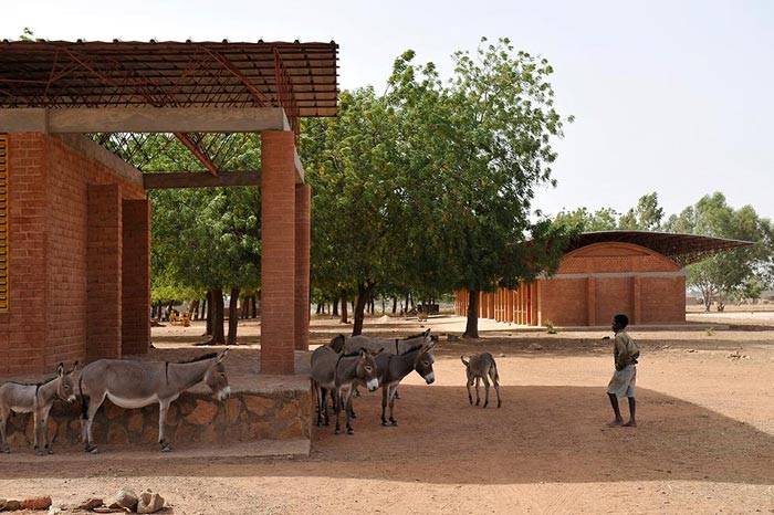 Francis Kéré - Gando Primary School