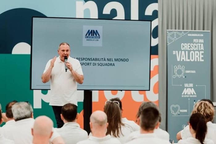 Alberto Salomoni, allenatore di pallavolo professionista.