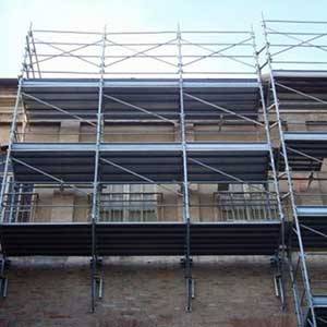 Sicurezza in cantiere: servono i parapetti