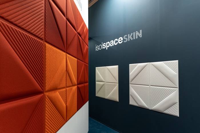 Salone del Mobile Isolspace Skin.