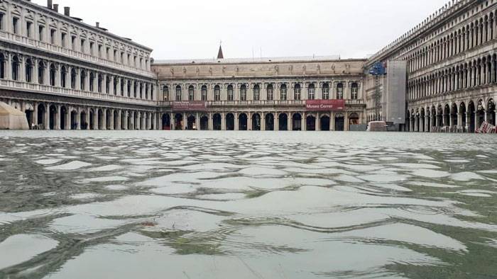 Acqua alta a Piazza San Marco