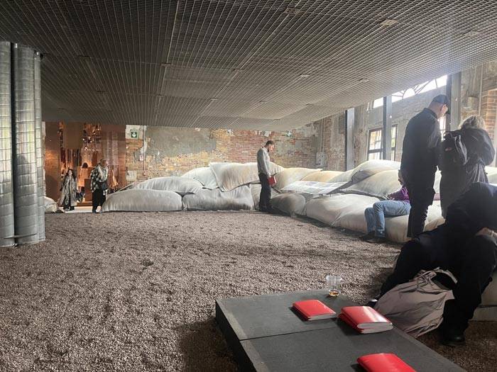 Biennale Architettura 2025: Leone d'Oro al Padiglione del Regno del Bahrain