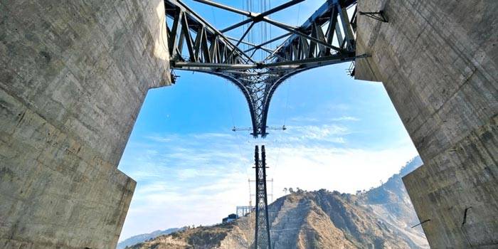 Chenab Bridge: Connecting the Arch Up in the Clouds
