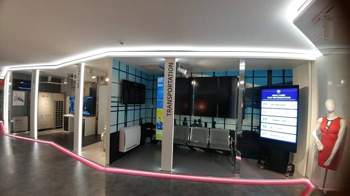 2-LG-showroom-roma.jpg