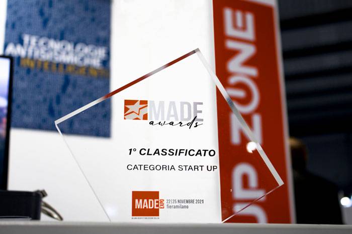 ISAAC vince il Premio MADE Awards come migliore Start-Up