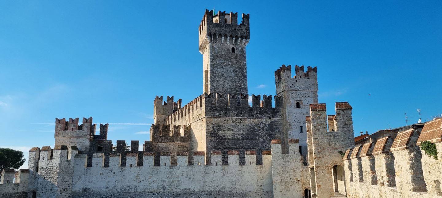 Il Castello Scaligero di Sirmione.