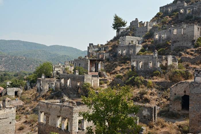 Rovine presenti nel villaggio