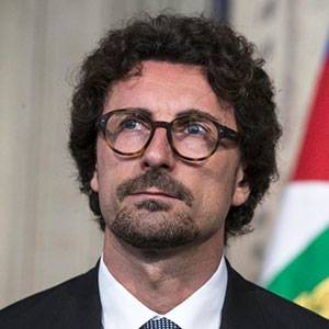 Ministro Toninelli annuncia assunzioni di ingegneri al ministero