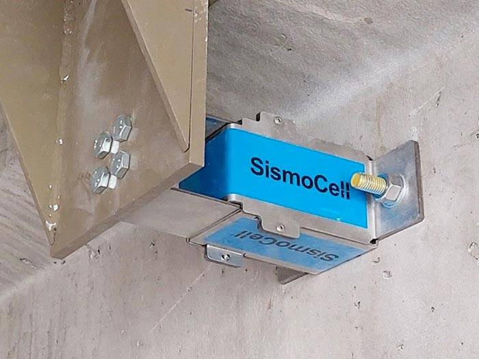 Installazione di dispositivi Sismocell Box con ancoraggio semplificato