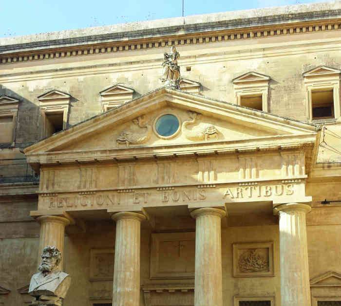  Intonaco deumidificate MasterEmaco N235 per il recupero dell’Ex Convitto Palmieri a Lecce