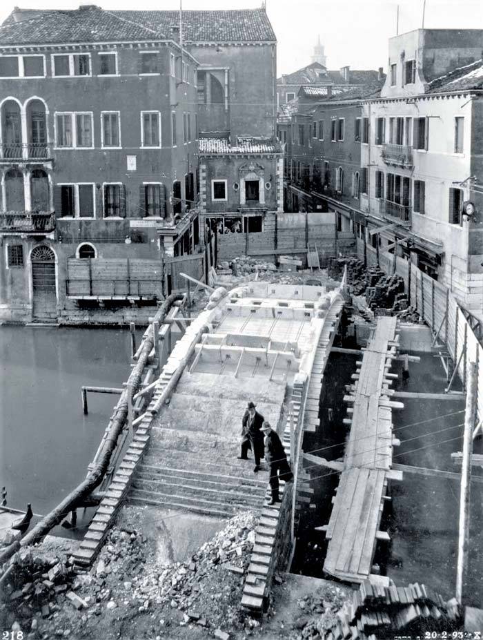 1932-costruzione-nuovo-ponte-sul-rio-nuovo---archivio-giacomelli.jpg