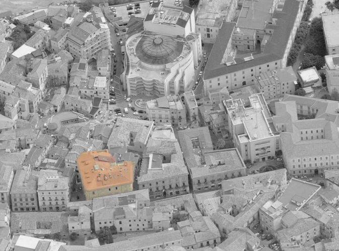 Valutazione della sicurezza sismica di Palazzo Fazzari sito nel centro storico di Catanzaro