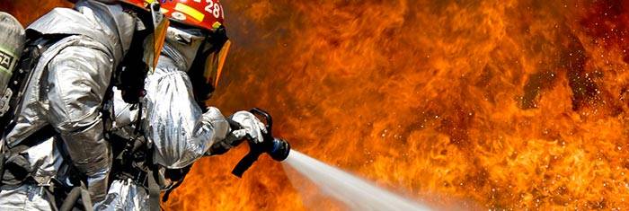 antincendio-idranti-pompieri-700.jpg